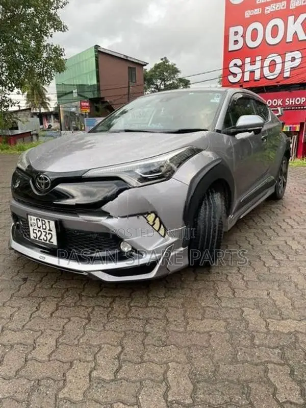 Toyota CHR NGX 2018