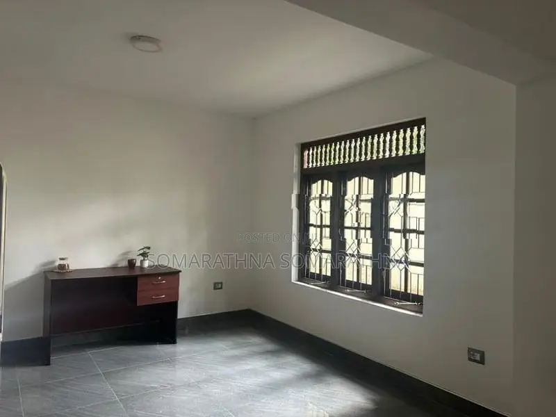 House For Sale In Gannoruwa(Peradeniya)