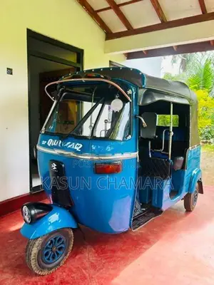 Bajaj RE 2009