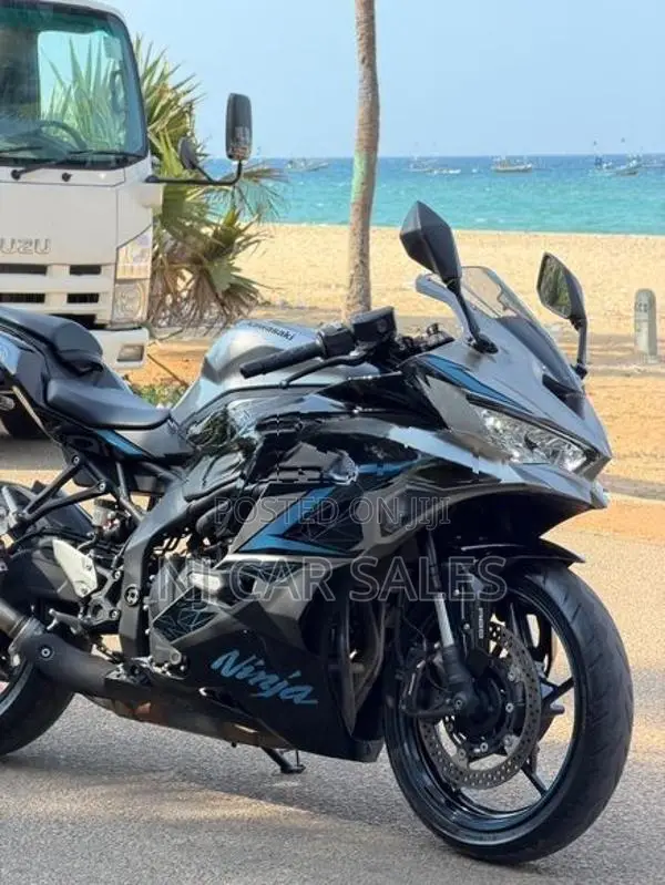 Kawasaki Ninja 250 ZX 25r SE 2024