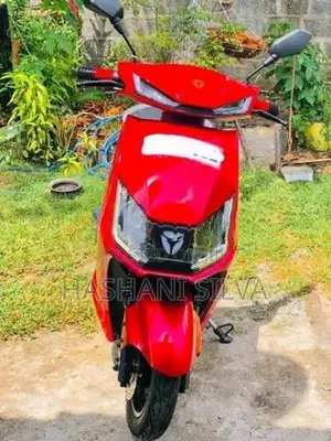 Yadea T5 2025