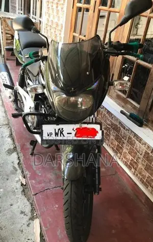 Bajaj Pulsar 180 2011