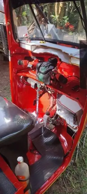 Bajaj RE 2 Stroke 2008