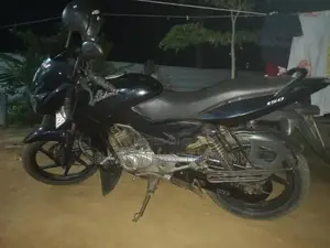 Bajaj Pulsar 150 2010