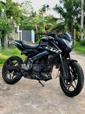 Bajaj Pulsar NS200 BS4 2018