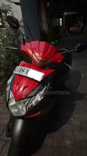 Honda Dio 2018