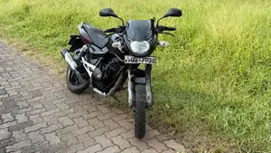 Bajaj Pulsar 180 2008