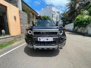 Toyota Land Cruiser 250 VX 2025