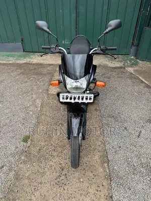 Bajaj Platina 100 2016