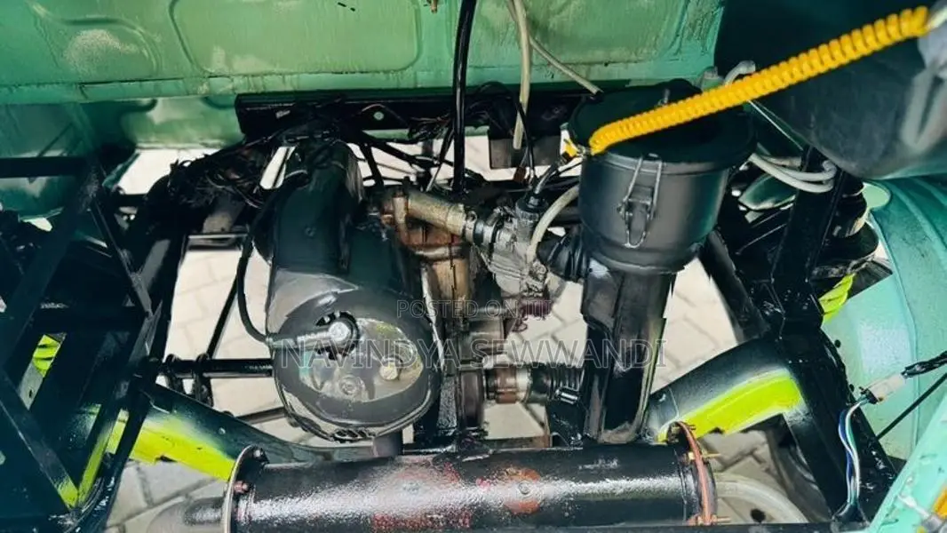 Bajaj RE 2006