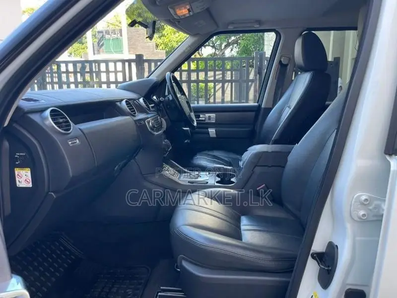 Land Rover Discovery 4 2016