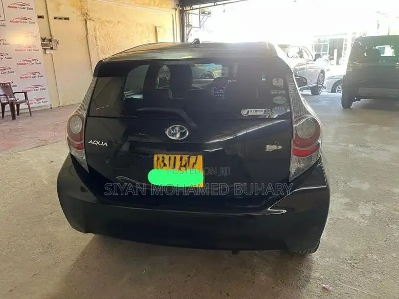 Toyota Aqua 2014