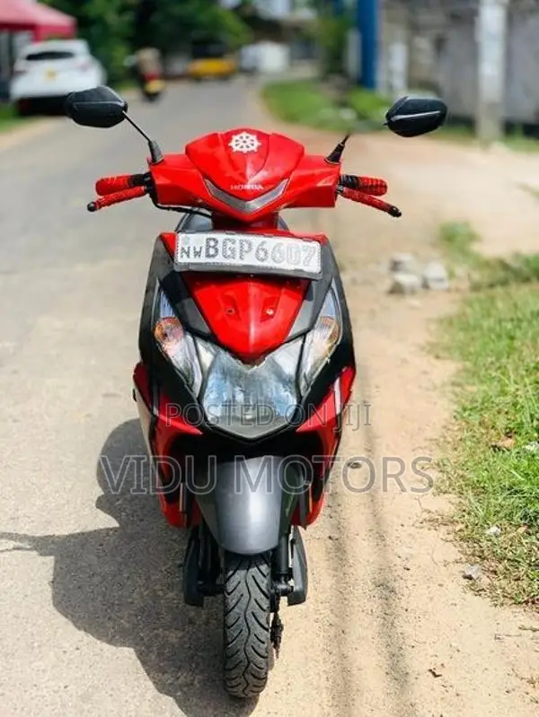 Honda Dio 2018