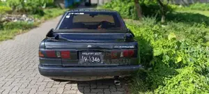 Nissan Sunny EX Saloon 1991
