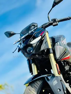 Bajaj Pulsar N160 2025