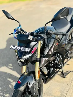 Bajaj Pulsar N160 2025