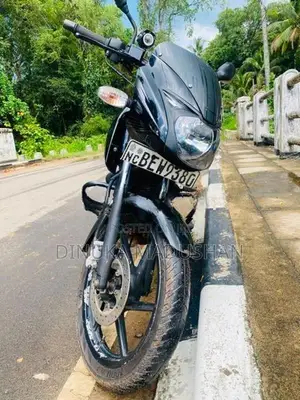 Bajaj Pulsar 150 2017