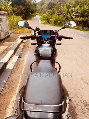 Bajaj Pulsar 150 2017