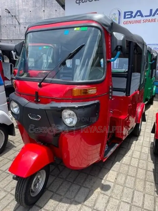 Bajaj RE 2026