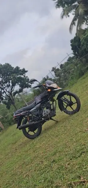 Bajaj Platina 100 2014