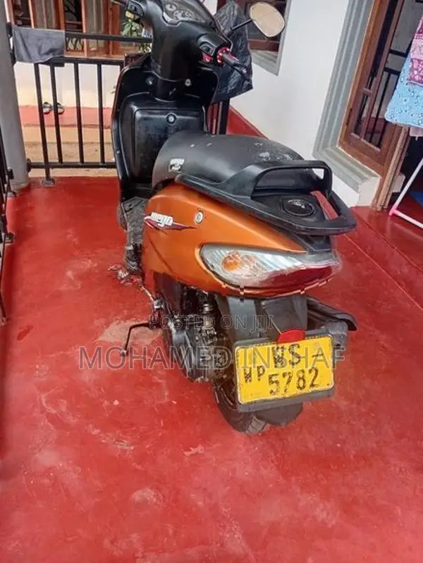 TVS Wego 110 2011