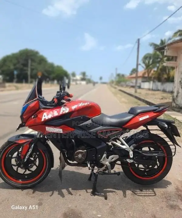 Bajaj Pulsar AS 150 2016