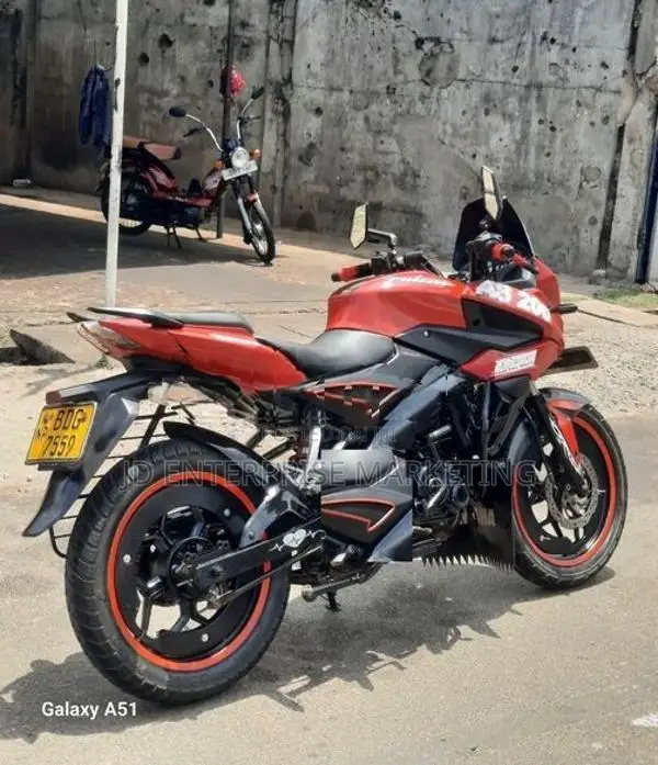 Bajaj Pulsar AS 150 2016