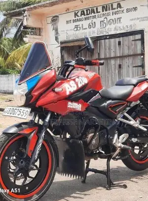 Bajaj Pulsar AS 150 2016