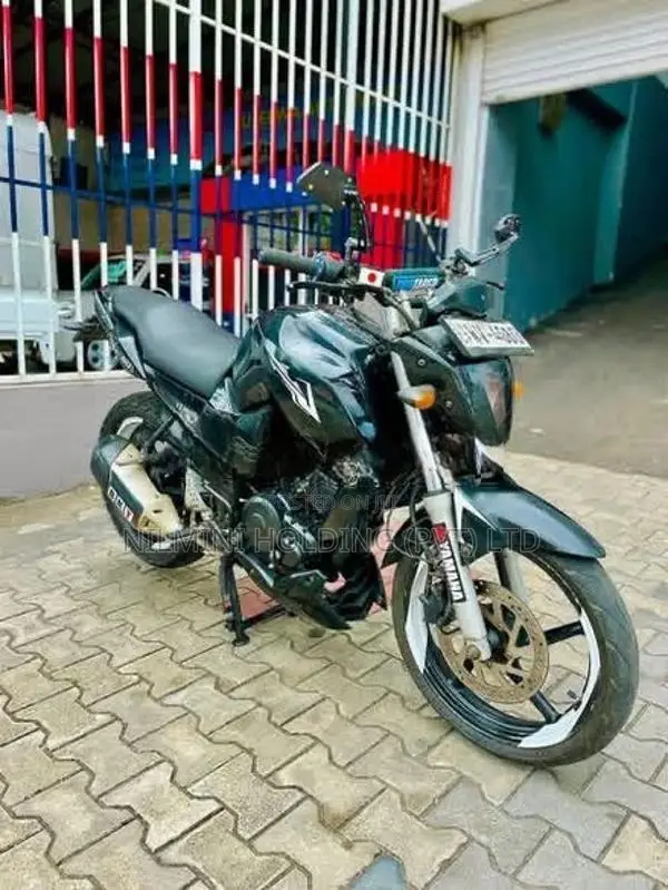 Yamaha FZS V1 2011