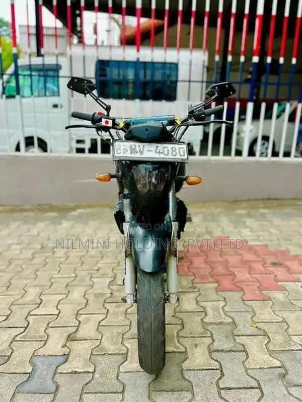 Yamaha FZS V1 2011