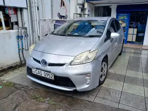Toyota Prius 3 rd generation 2015