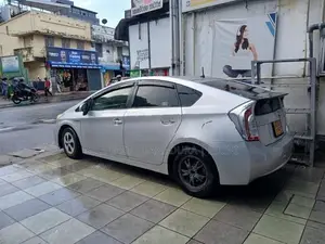 Toyota Prius 3 rd generation 2015
