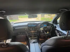 Mercedes Benz C200 2019