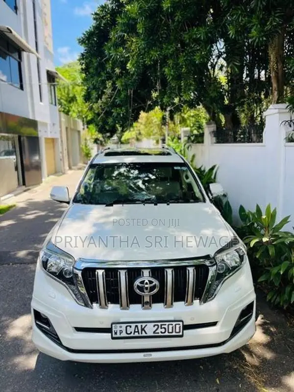 Toyota Land Cruiser Prado 2015