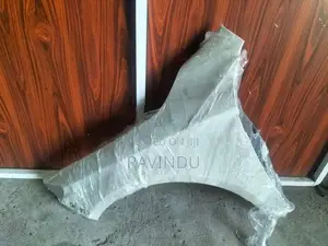 Benz CLA 180 Fender LHS