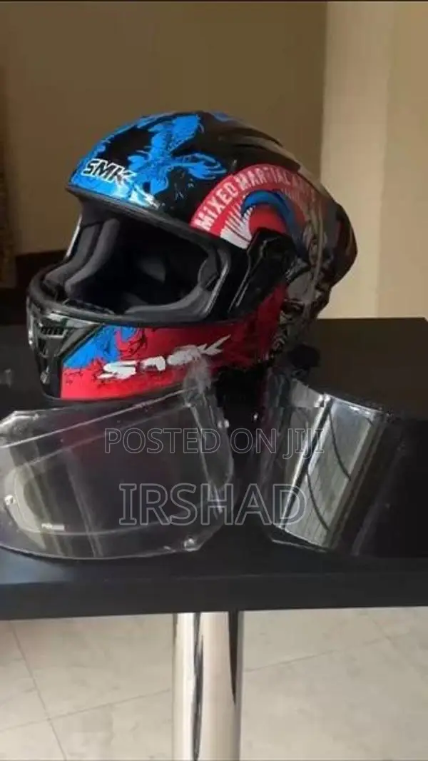 SMK Helmet