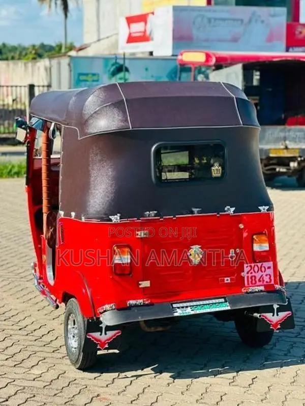 Bajaj RE 1996