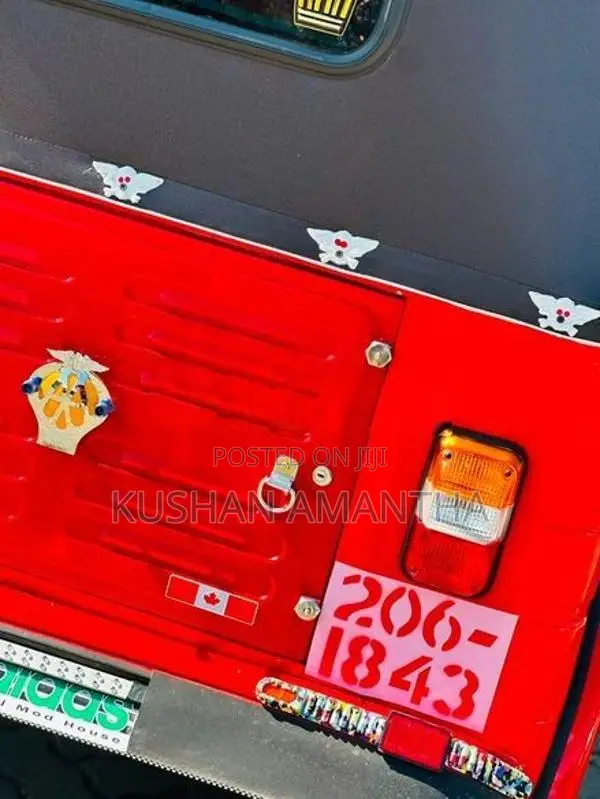 Bajaj RE 1996
