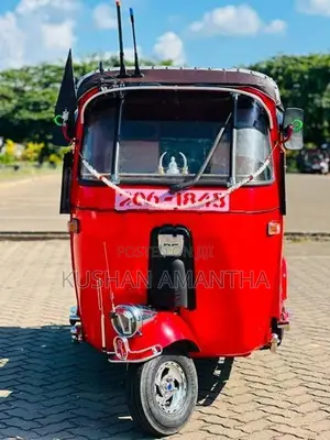 Bajaj RE 1996