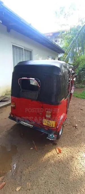 Bajaj RE Three Wheeler 2003