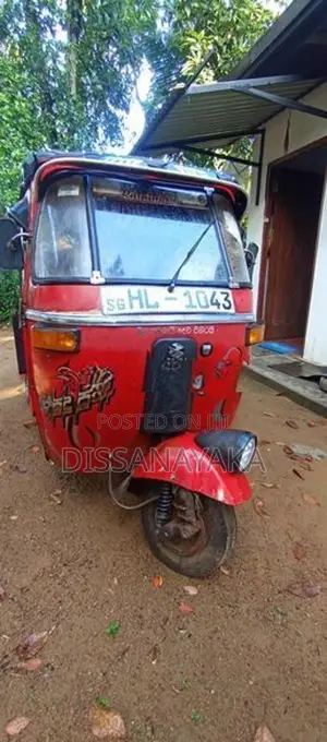 Bajaj RE Three Wheeler 2003