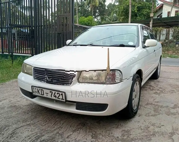 Nissan Sunny FB15 2003