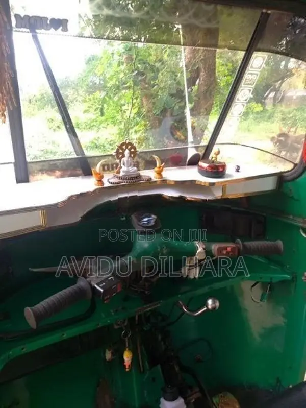 Bajaj RE 1997