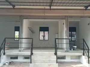 කඩ කාමරයක් කුලියට දීමට ඔරුවල