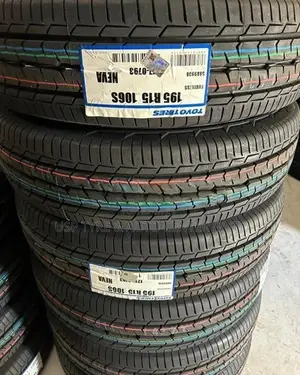 195 R15 TOYO TYRE FOR TOYOTA KDH VAN