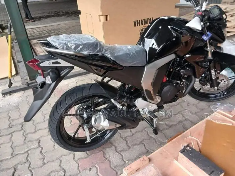 Yamaha FZs V2 2026