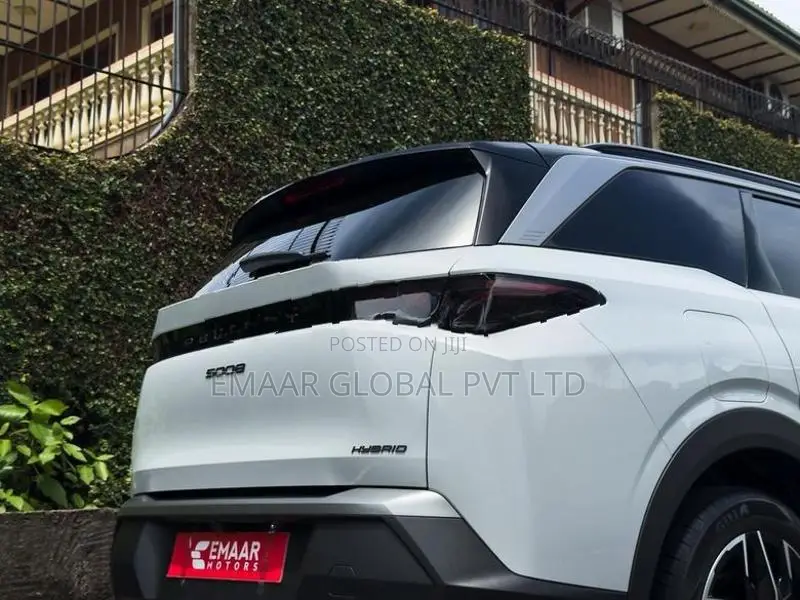 Peugeot 5008 Fully Loaded 2025