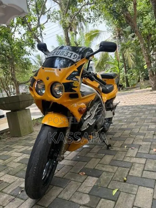 Honda CBR 250RR 2013