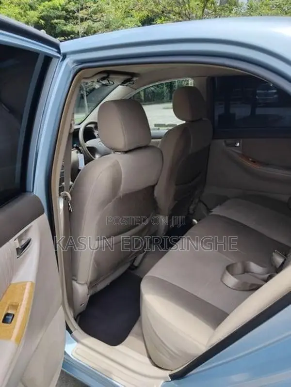 Toyota Corolla 2004