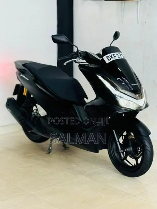 Honda PCX 125 ROADSYNC 2025